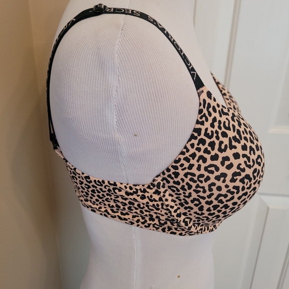 Victoria's Secret Perfect Shape Push Up Bra - Picture 4 of 7